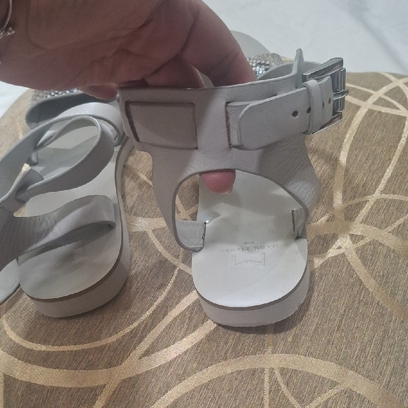 Marc Fisher Wome's Gray and Snake Print Sandals Size 8M - Picture 5 of 12